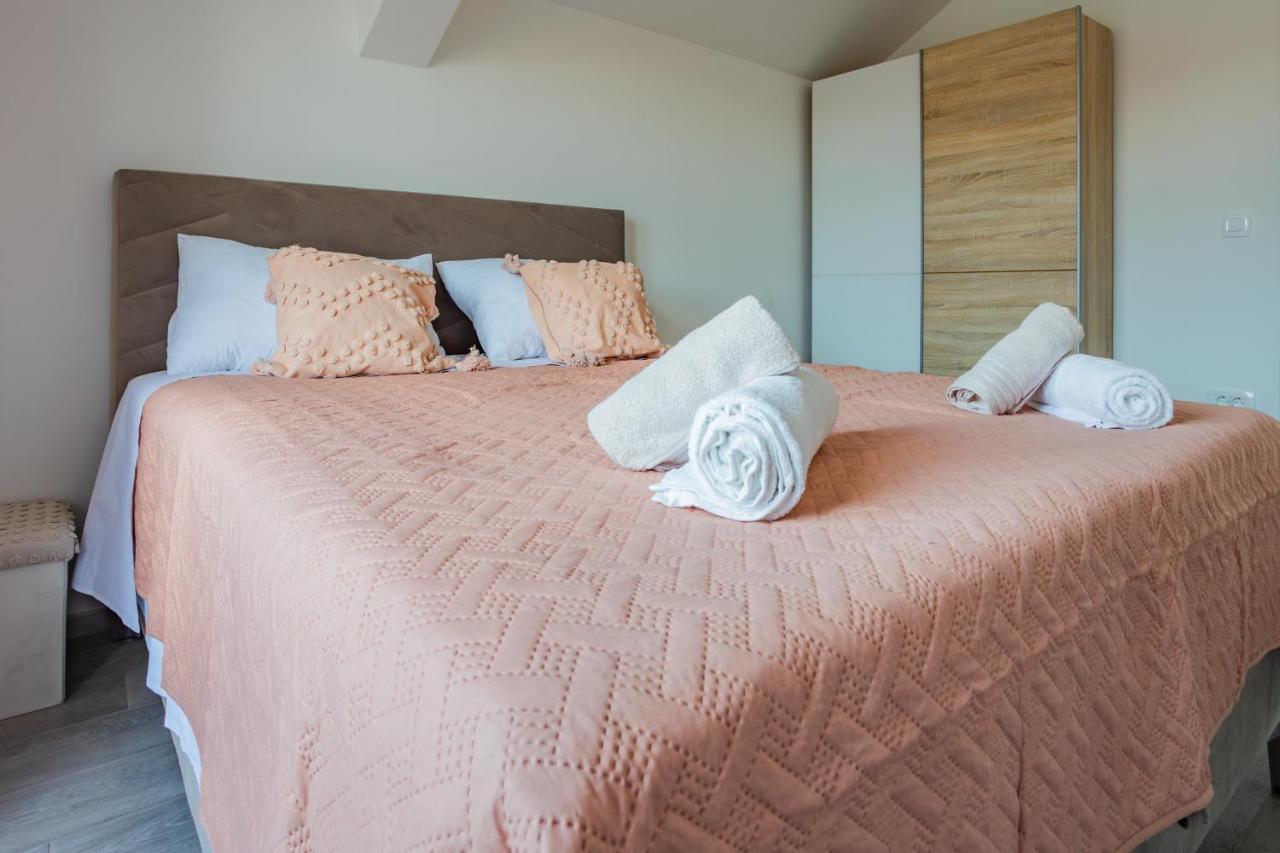 Seaview Apartments Roberta Zadar Dış mekan fotoğraf